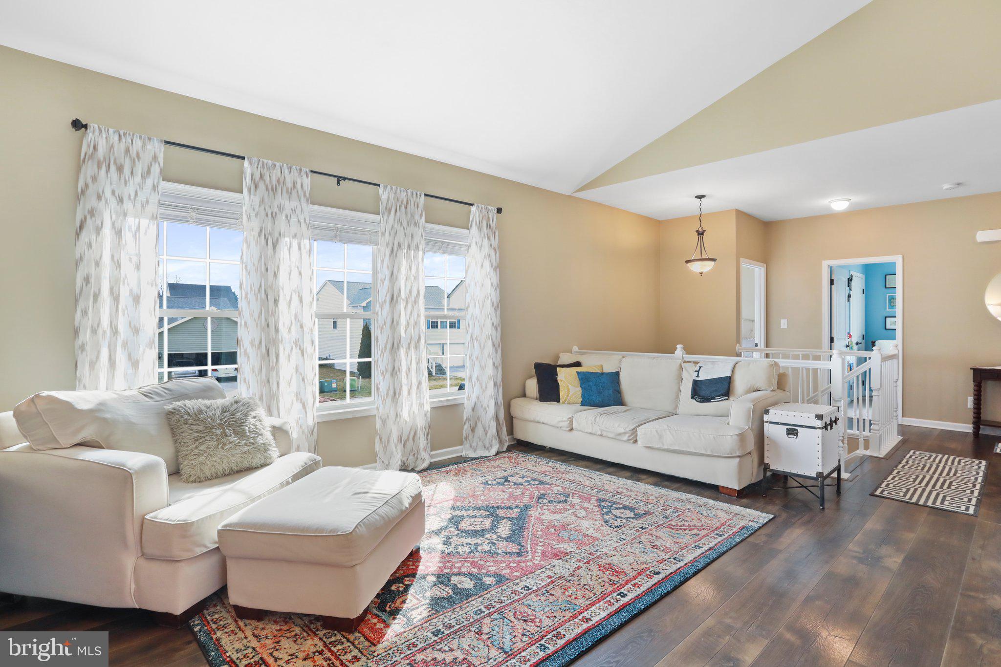 RED HILL - Residential