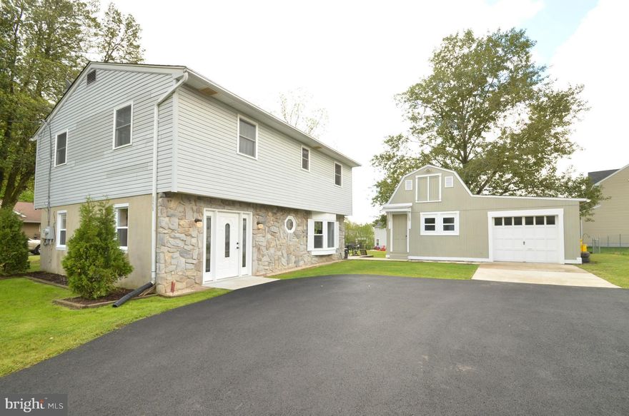 This beautiful home shows pride of ownership from top to bottom! From the spacious, updated kitchen to the large master suite this home will wow you with its updates and charm! Most everything in the house has been updated within the last 4 years to include the HVAC, kitchen cabinets and countertops, baths, paint, carpet and hardwood laminate floors. Welcome home!!