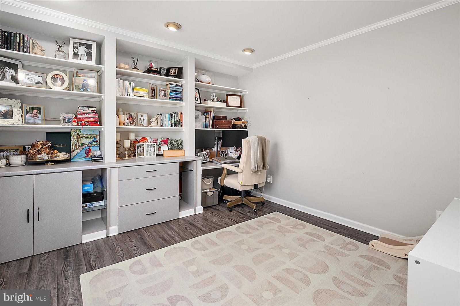 WILLOW CREEK - Residential