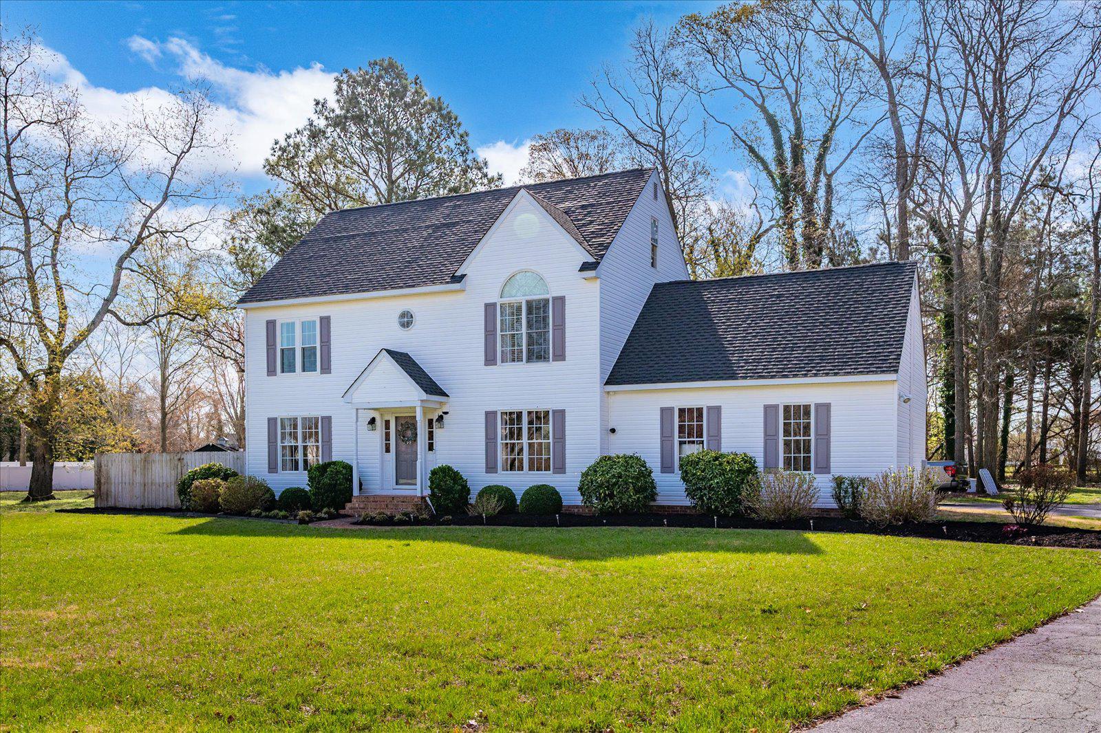 WILLOW CREEK - Residential