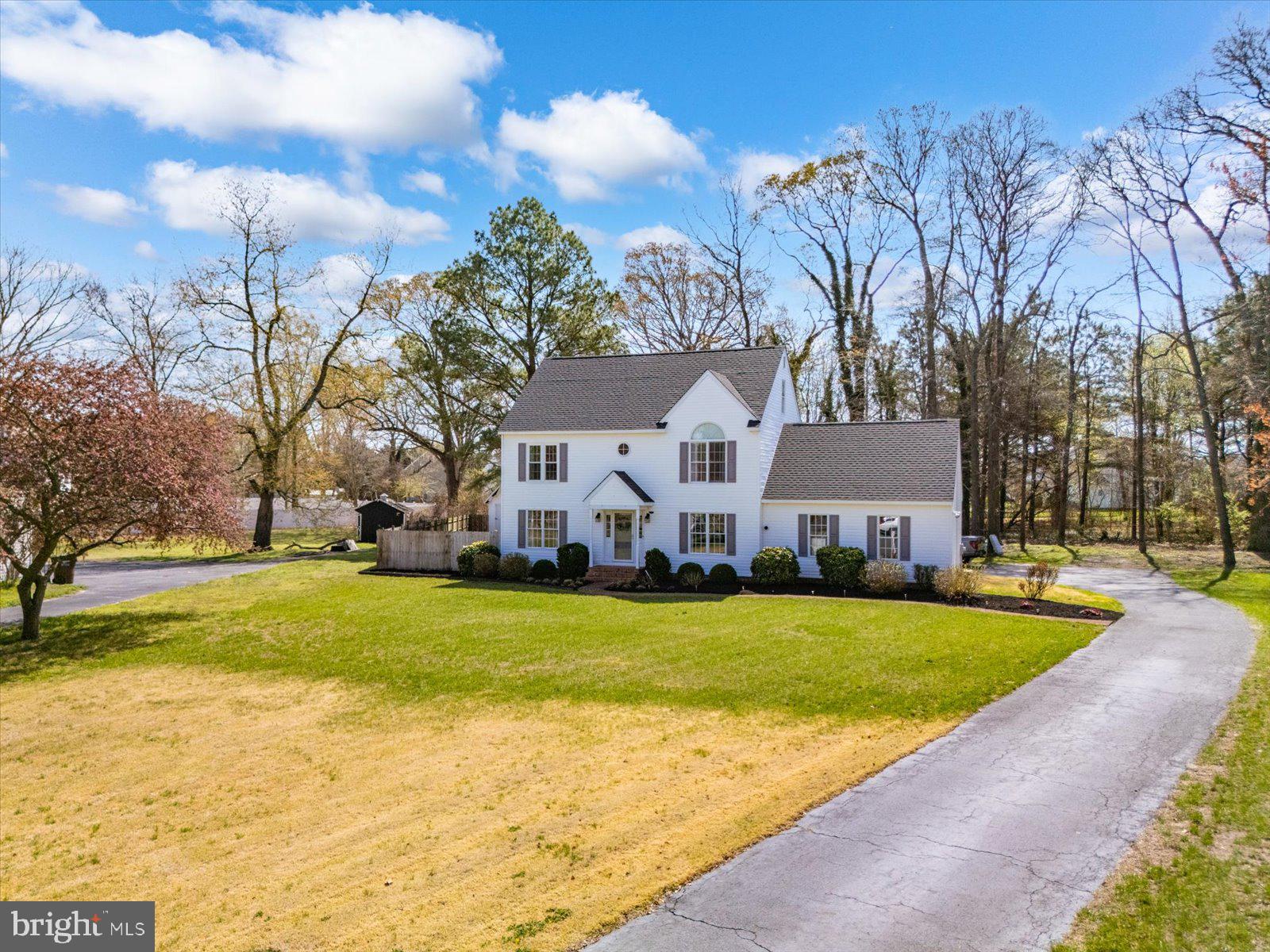 WILLOW CREEK - Residential