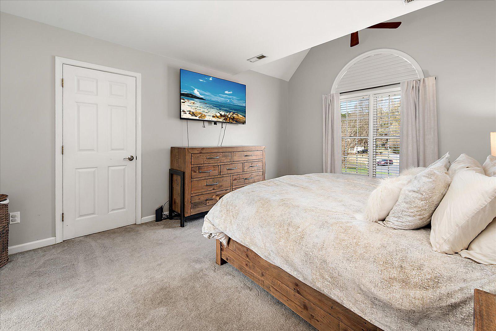 WILLOW CREEK - Residential