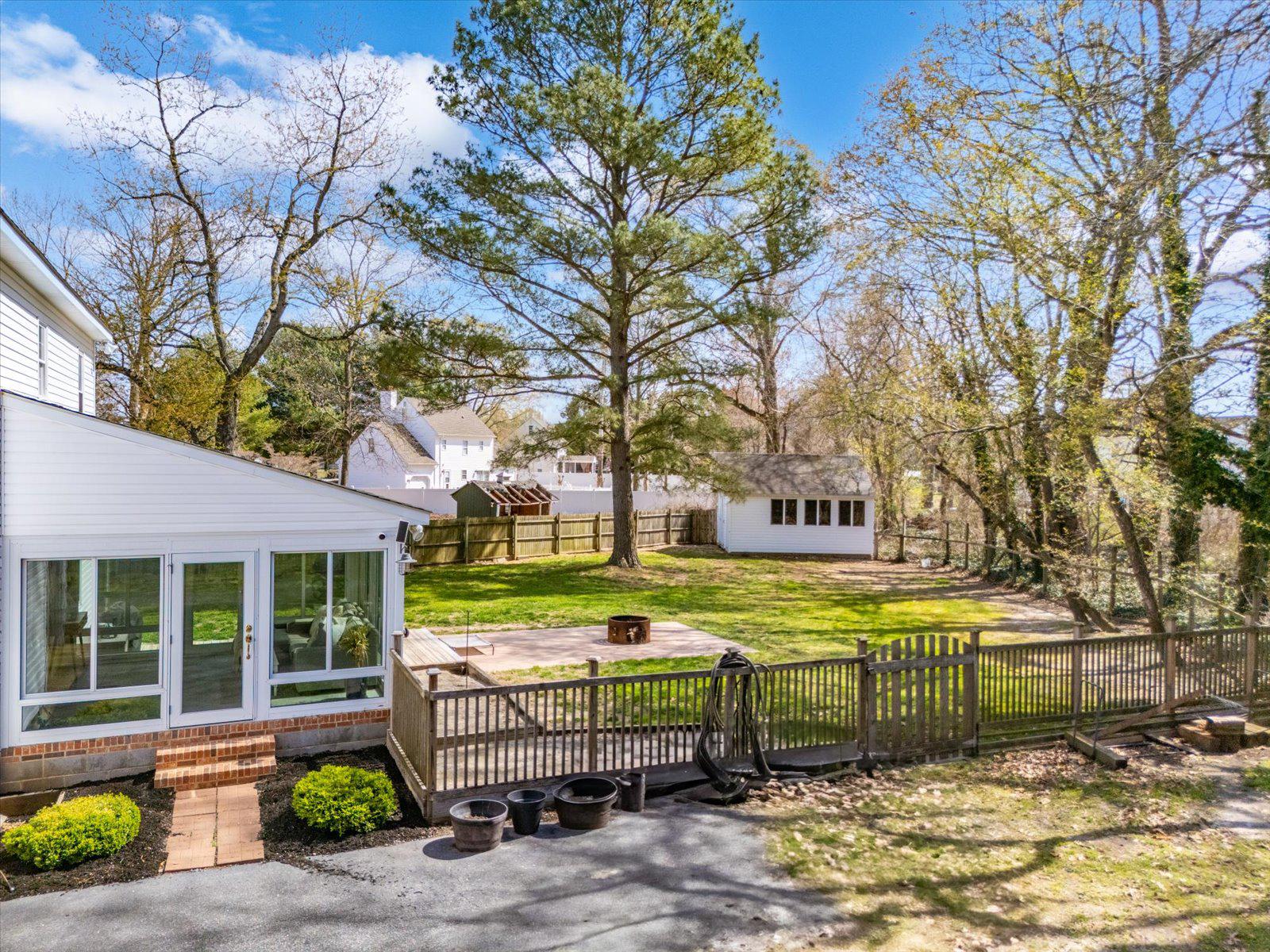 WILLOW CREEK - Residential