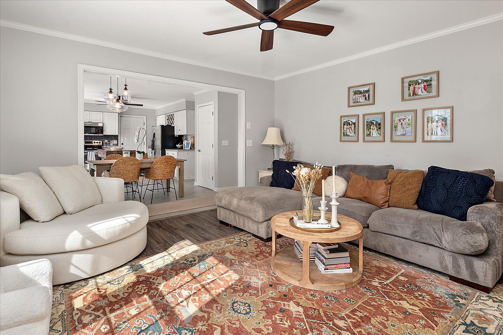 WILLOW CREEK - Residential