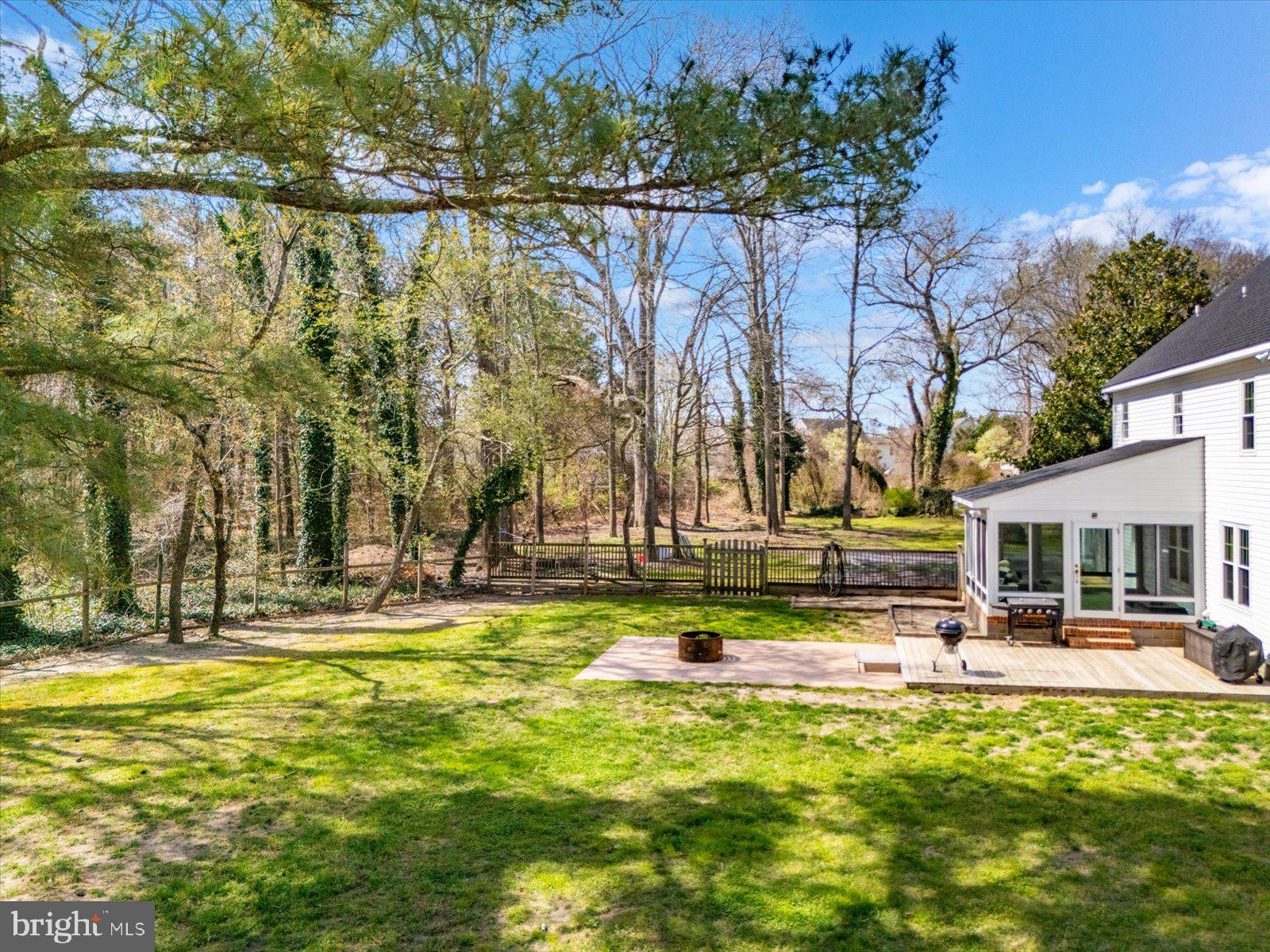 WILLOW CREEK - Residential