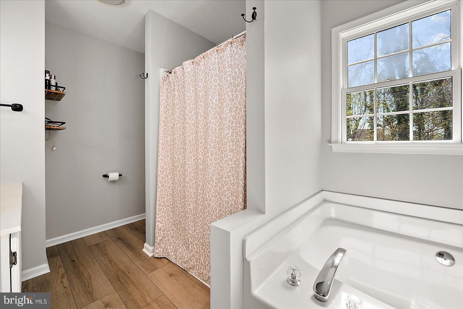 WILLOW CREEK - Residential