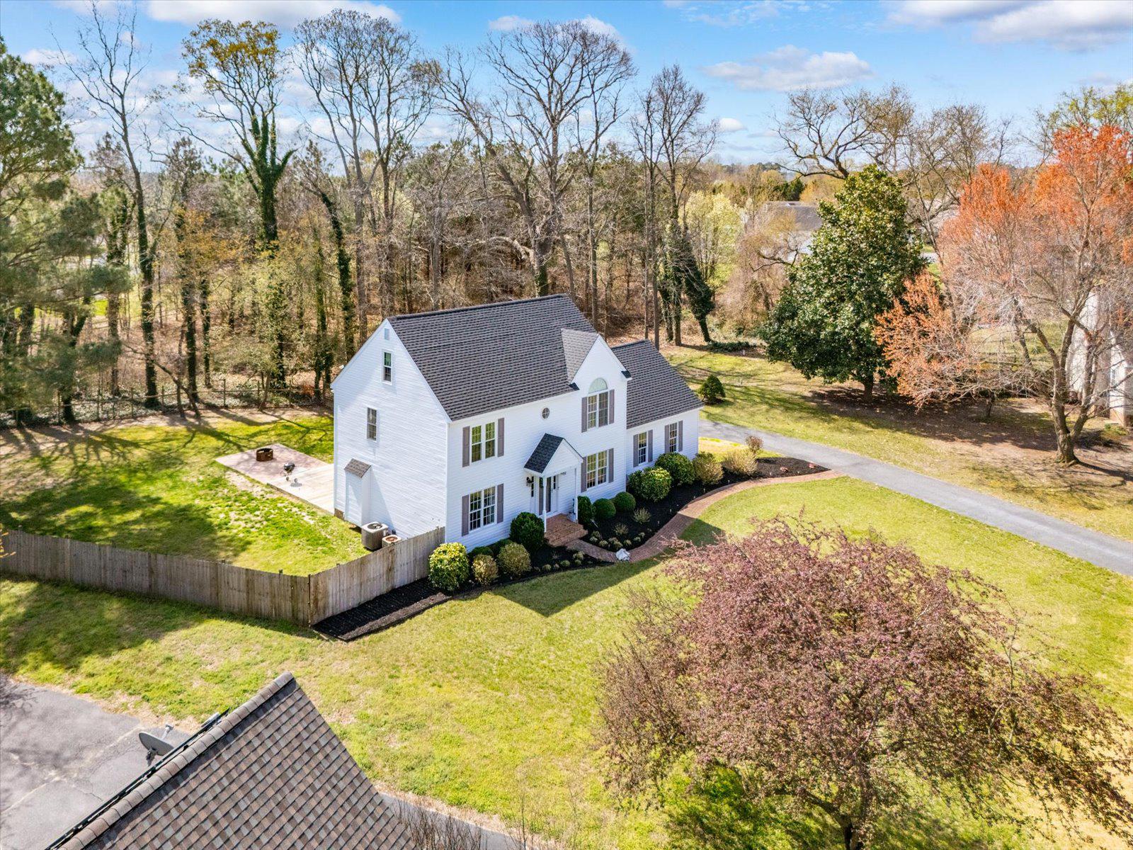 WILLOW CREEK - Residential