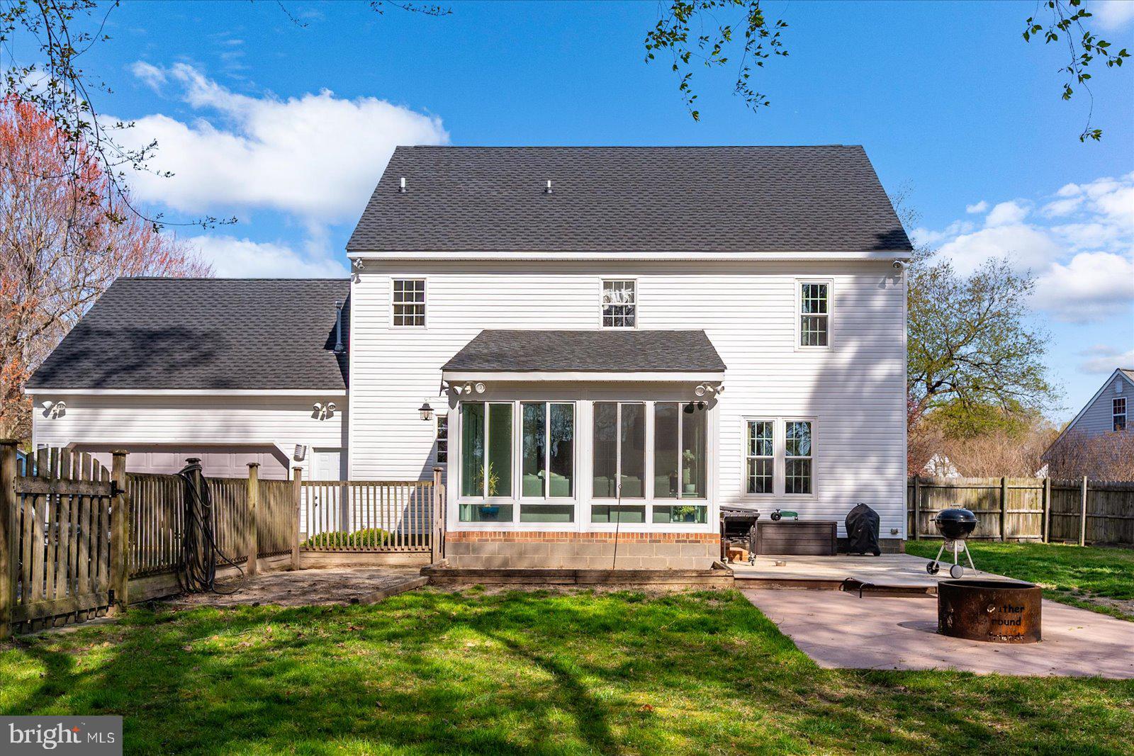 WILLOW CREEK - Residential