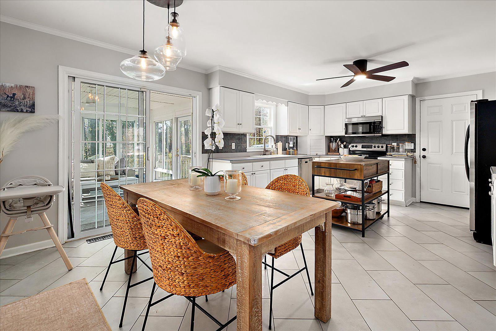 WILLOW CREEK - Residential