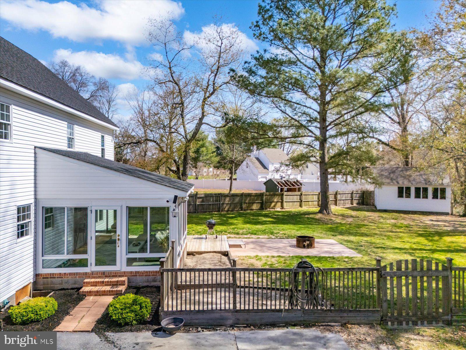 WILLOW CREEK - Residential