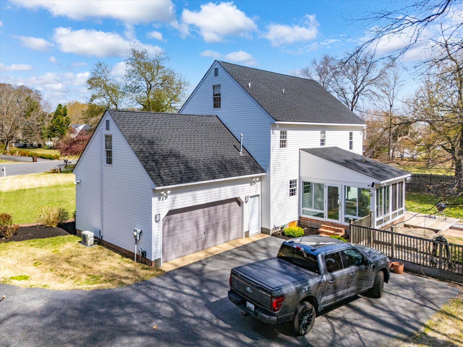 WILLOW CREEK - Residential