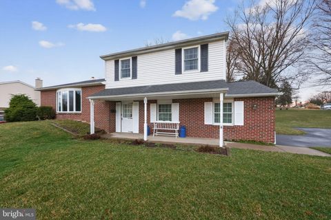 Homes For Sale - 667 Lily Road<br/> WARMINSTER, PA 18974