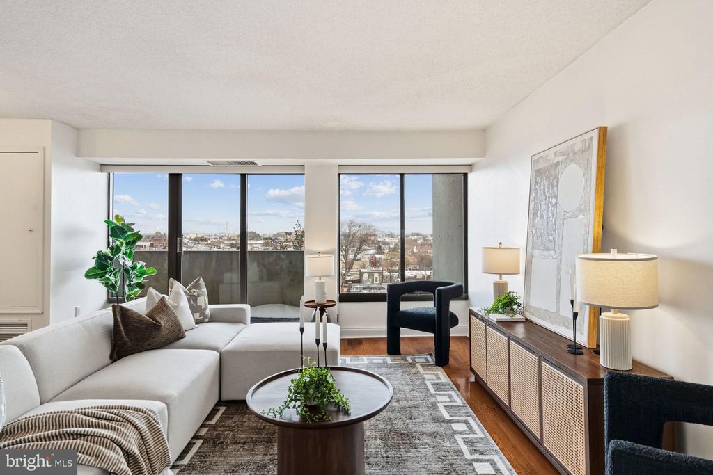 Photo of 2001 Hamilton Street #1029, PHILADELPHIA, PA 19130 (MLS # PAPH2582468)