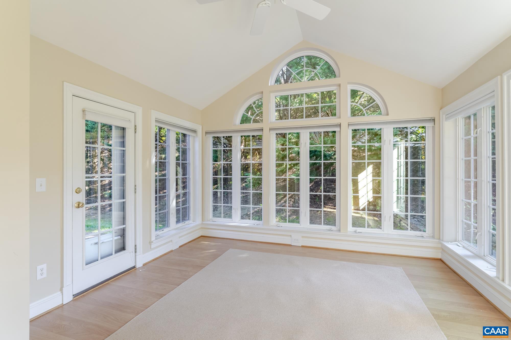 REDFIELDS - Residential