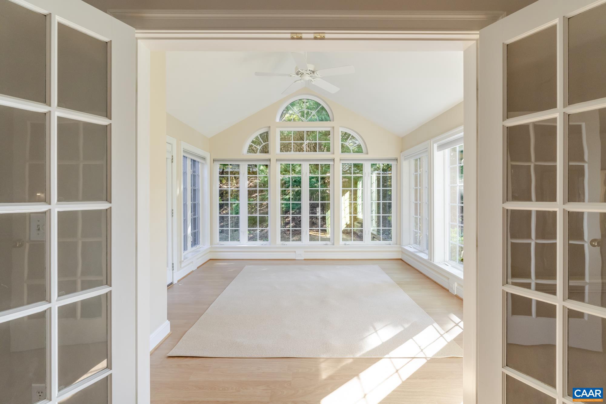 REDFIELDS - Residential