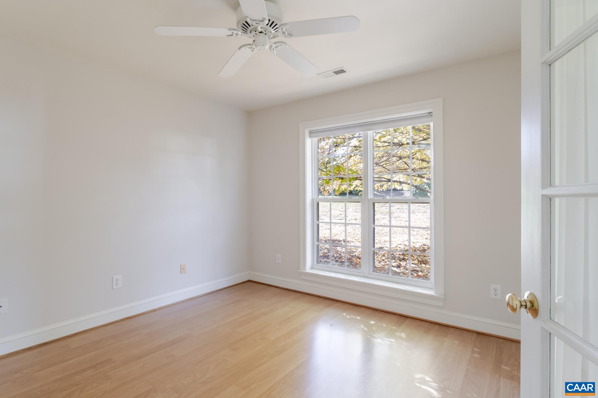 REDFIELDS - Residential