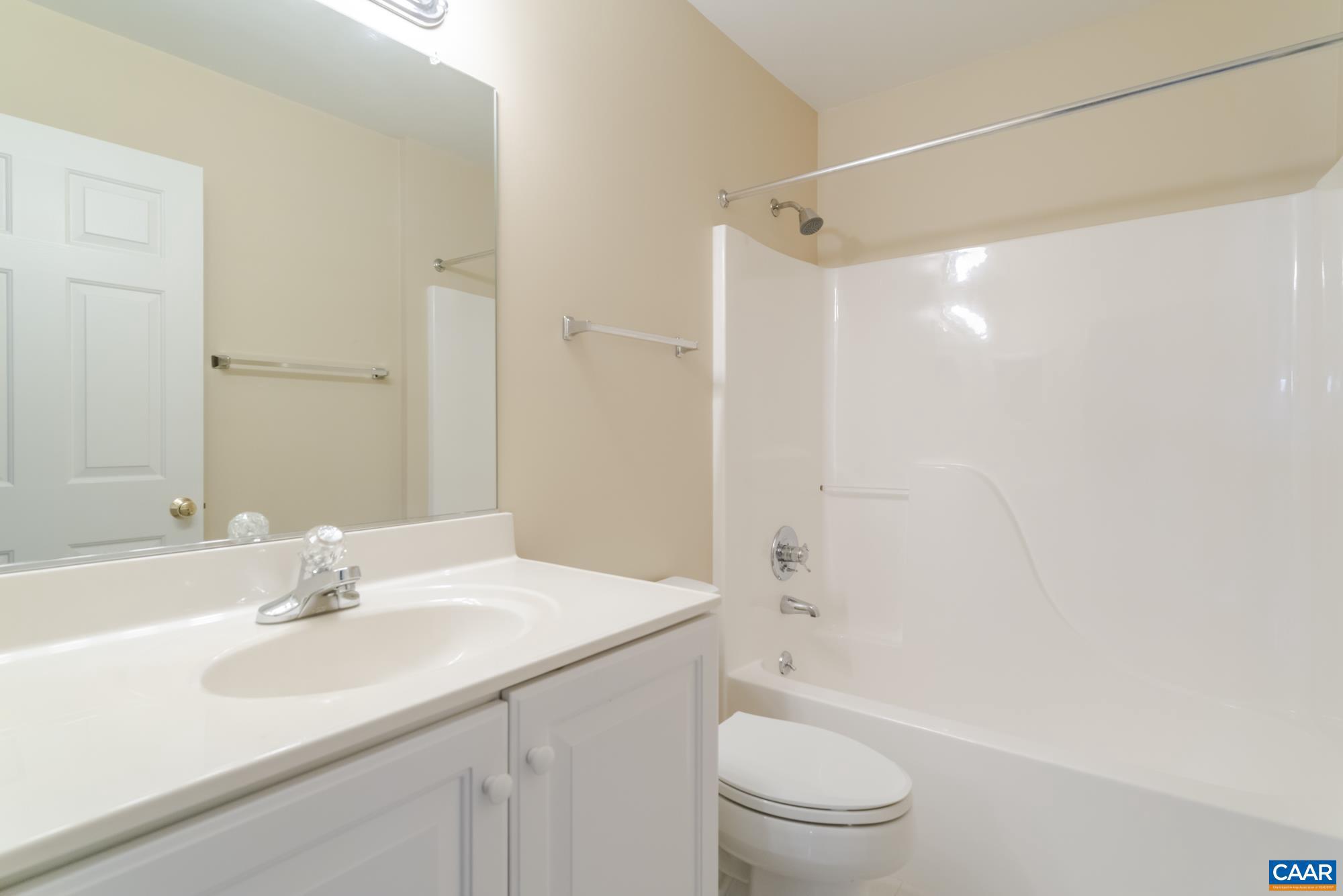 REDFIELDS - Residential