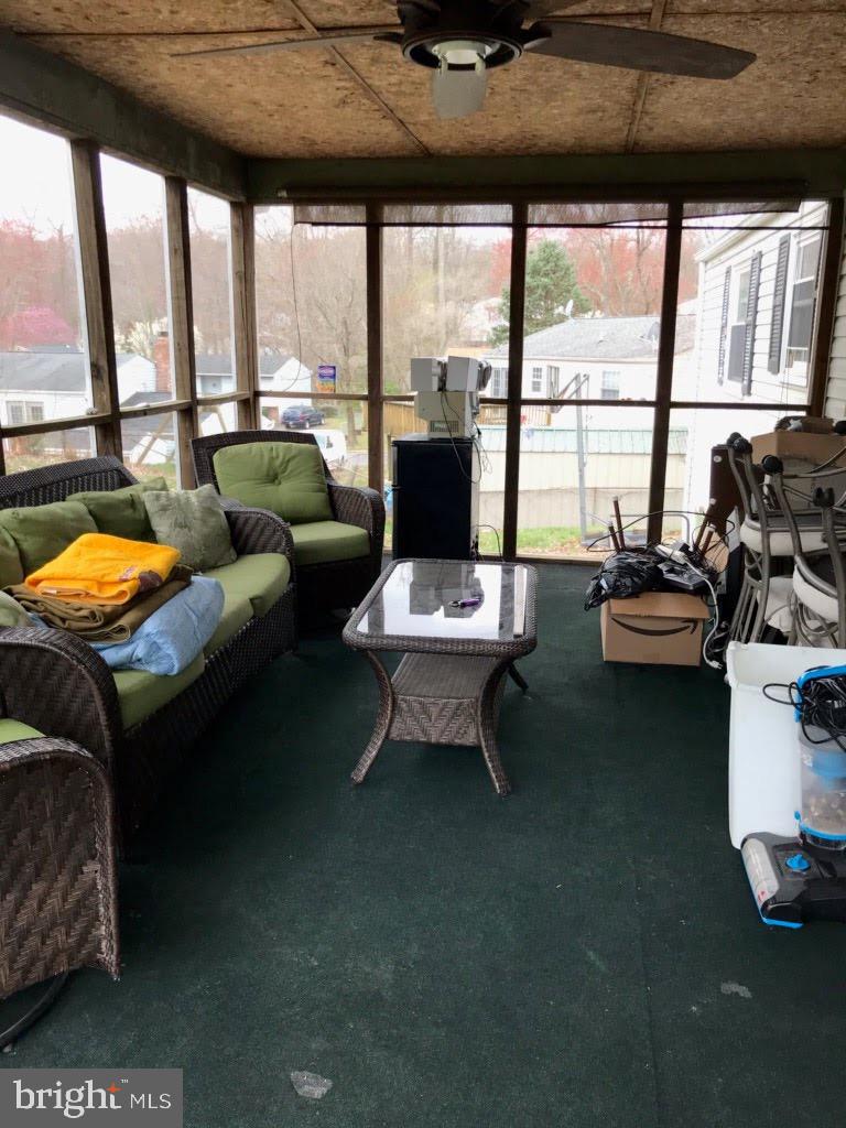 CLINTON WOODS - Residential