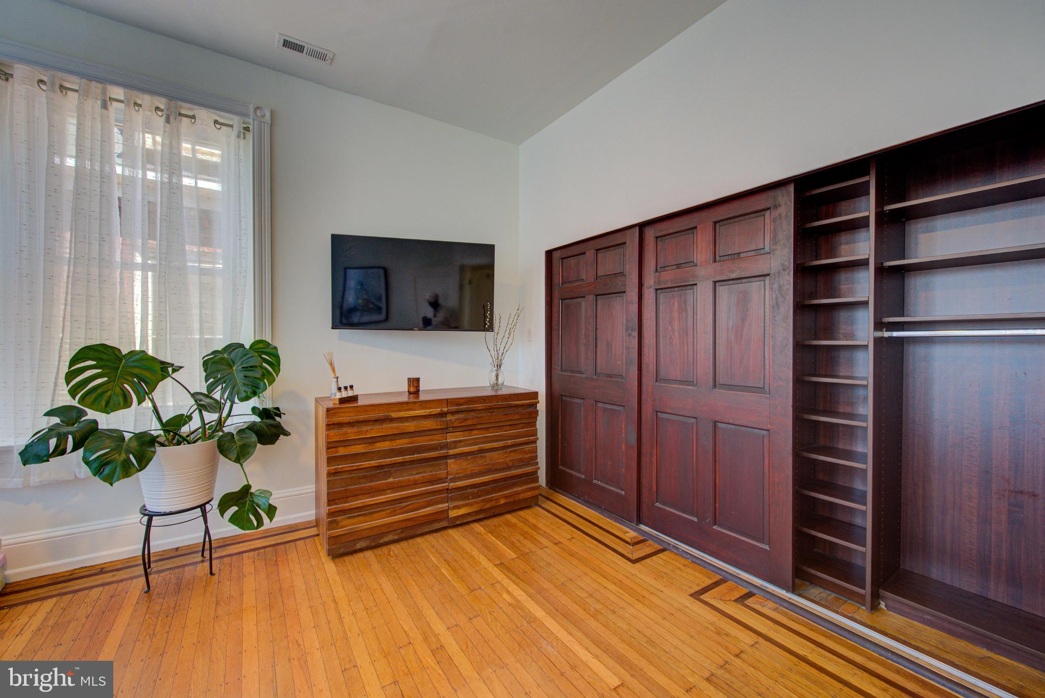 CEDAR PARK - Residential