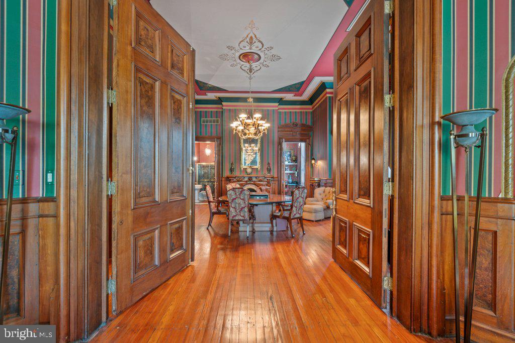 MOUNT VERNON - Commercial Sale