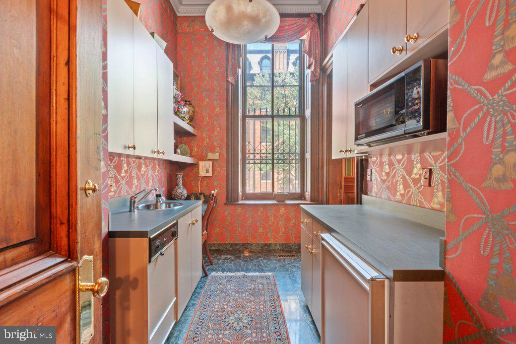 MOUNT VERNON - Commercial Sale