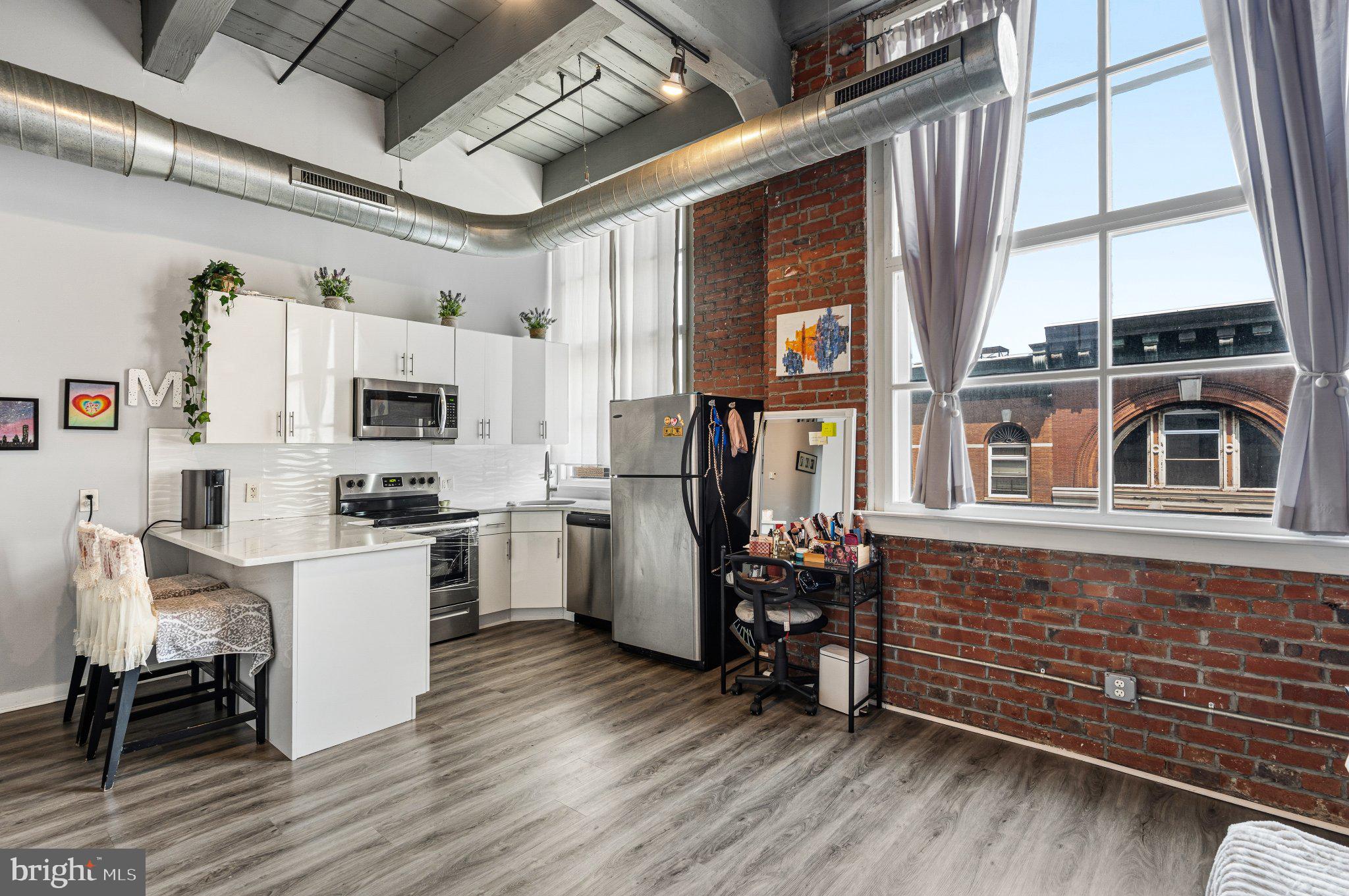 1010 ARCH STREET 00 513