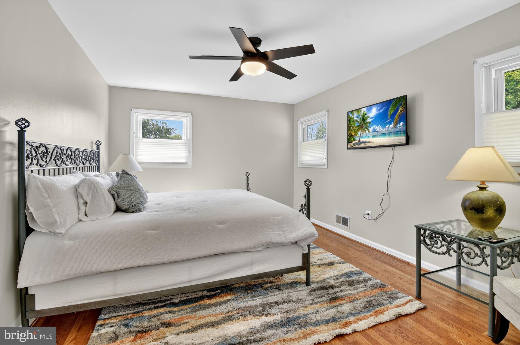 ROSECROFT PARK - Residential Lease