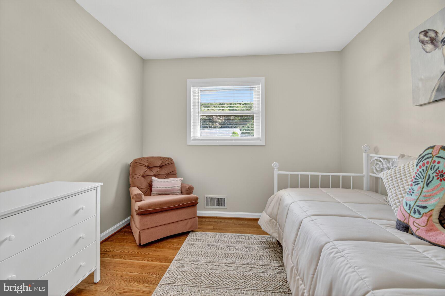 ROSECROFT PARK - Residential Lease