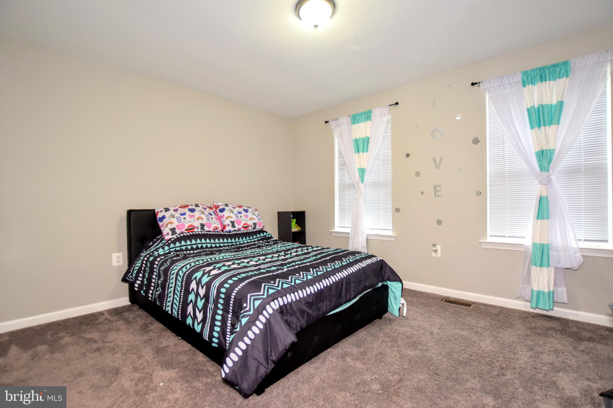 WILLOUGHBY WOODS - Residential