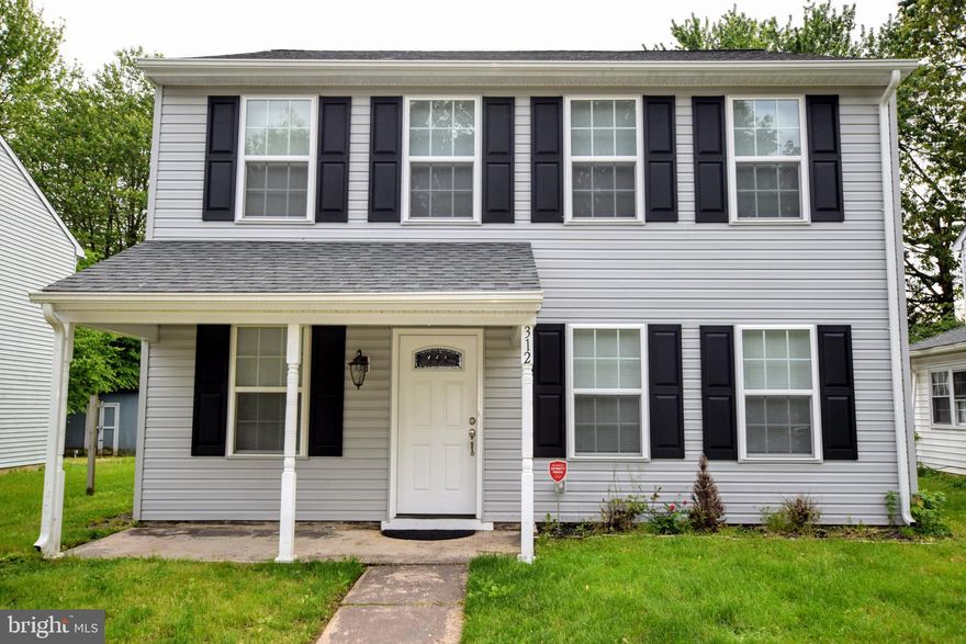 This Home will NOT DISAPPOINT! Fully Remodeled in 2017, nearly EVERYTHING is BRAND NEW from Windows to Floors, to Appliances and MORE! New HVAC SYSTEM-- INSIDE AND OUT -- IN 2018! Granite Counters, White Cabinets, and Stainless Steel Appliances including 5 Burner Range in the Kitchen. Cathedral Ceiling In Family Room w/ Slider to backyard! All Three Bathrooms are Fully Updated w/ New Tile in Master Bathroom! Recess Lighting, Ceiling Fans Galore, and A Spacious Level Backyard to Boot! Only 1 Block from the Community Pool (external membership)! Conveniently Located, yet Situated in a Peaceful Neighborhood. Come See it Before It is GONE!