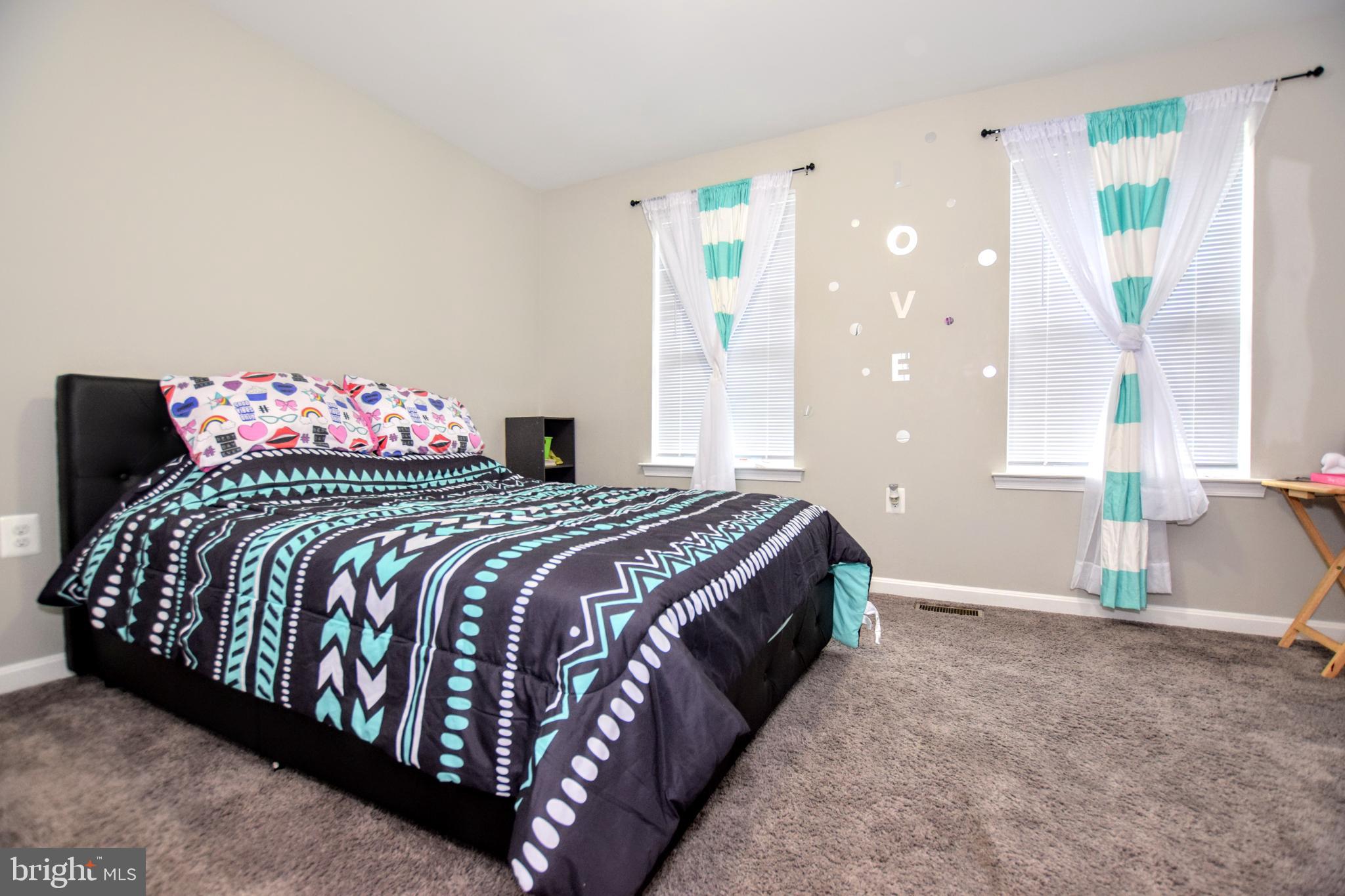 WILLOUGHBY WOODS - Residential