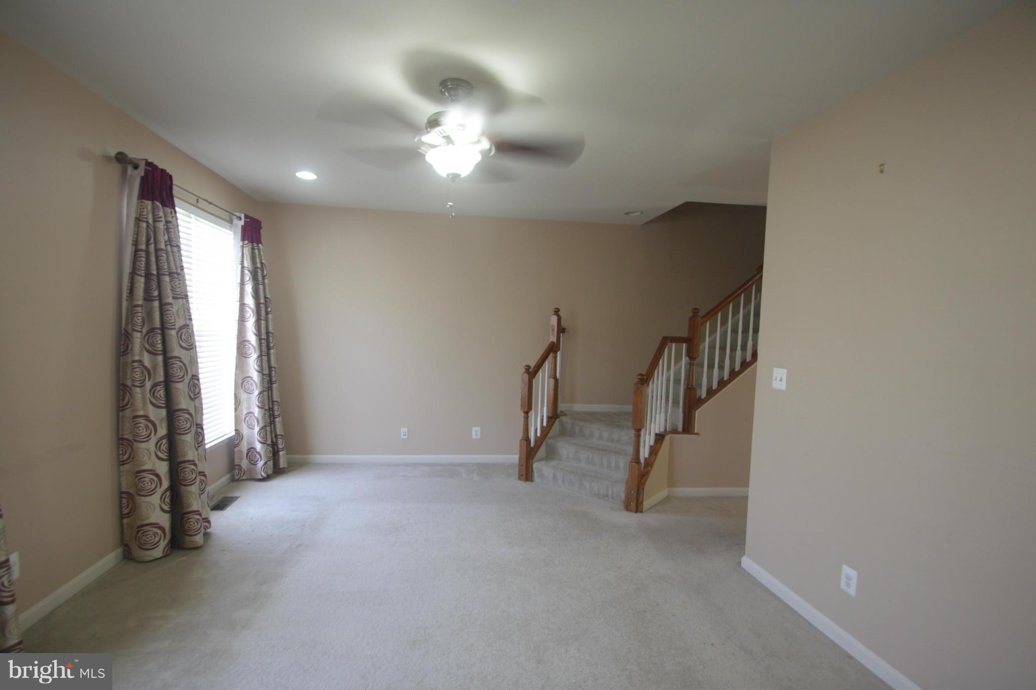 BROADLANDS SOUTH - Residential Lease