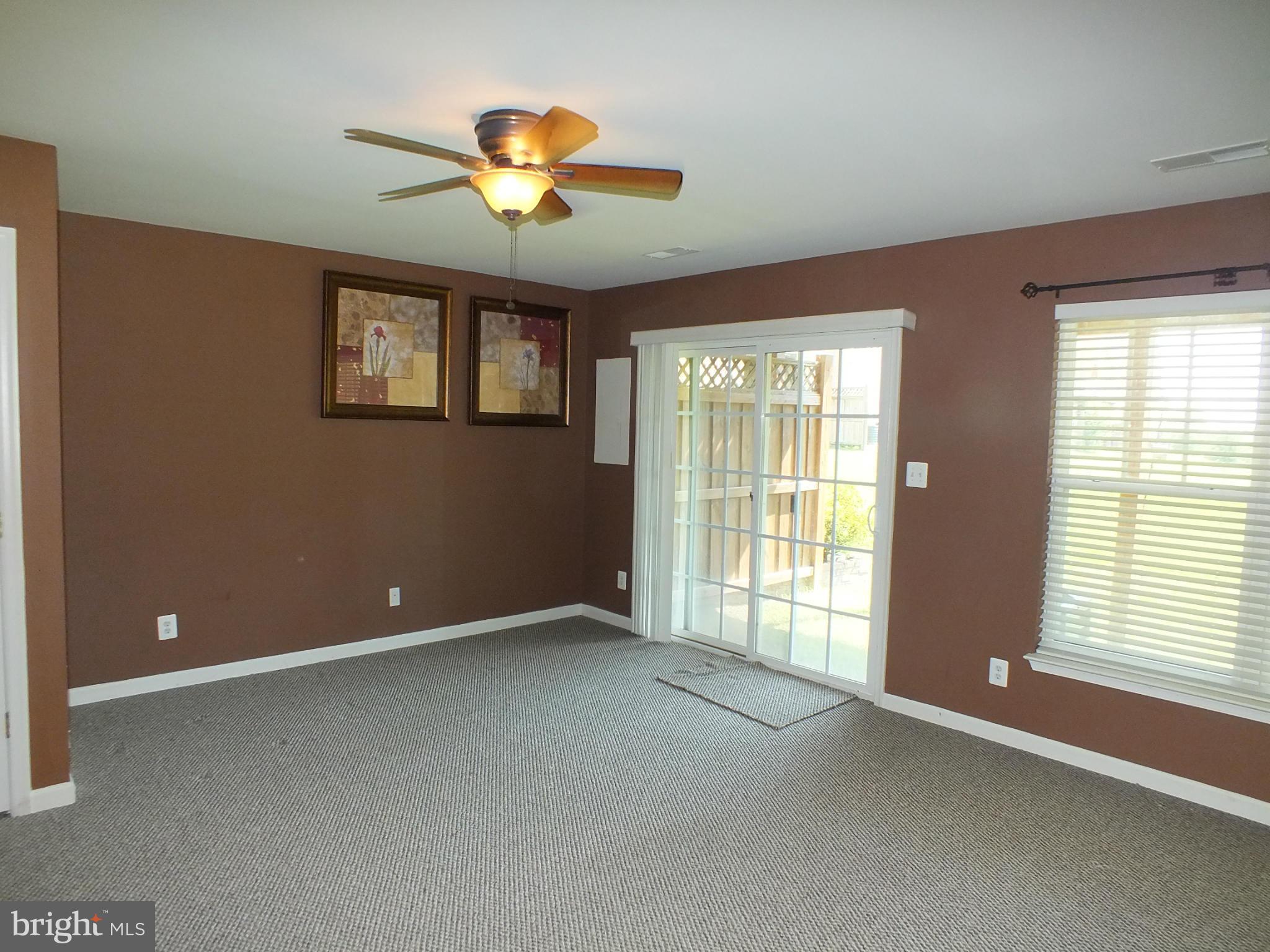 BROADLANDS SOUTH - Residential Lease