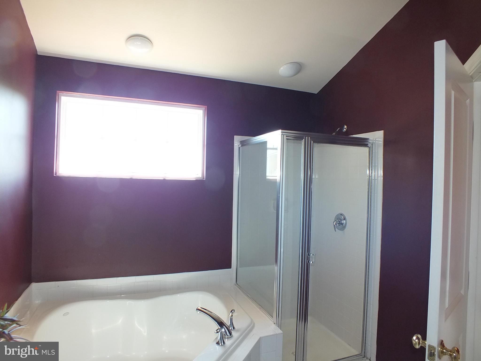 BROADLANDS SOUTH - Residential Lease