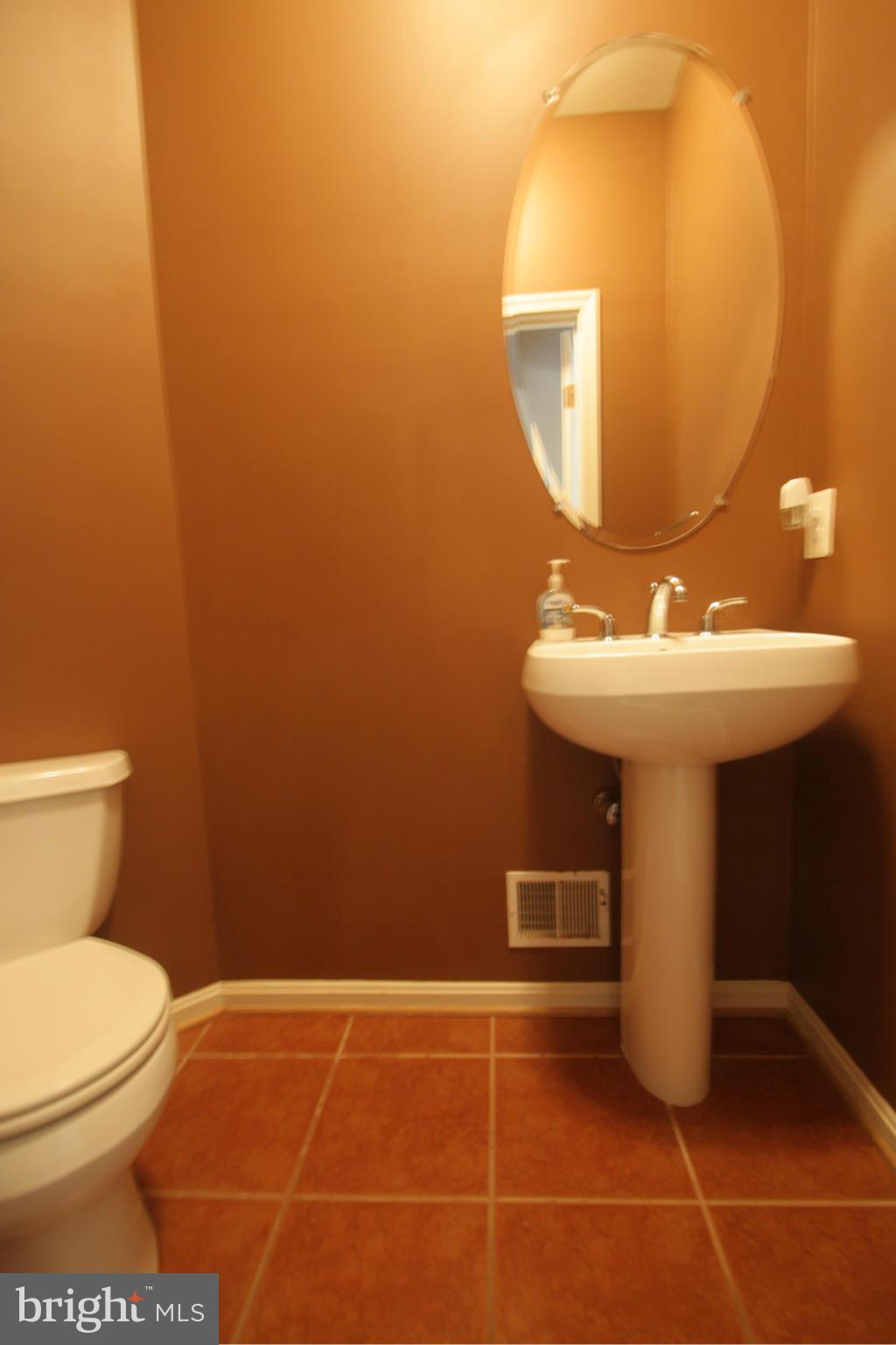 BROADLANDS SOUTH - Residential Lease