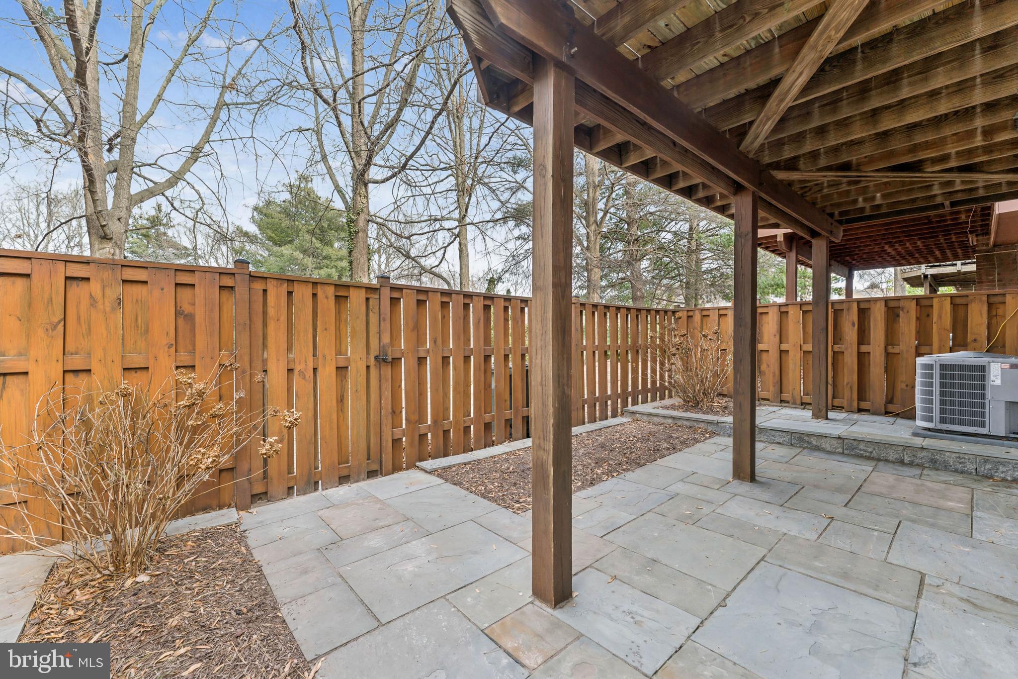 FAIR RIDGE - Residential