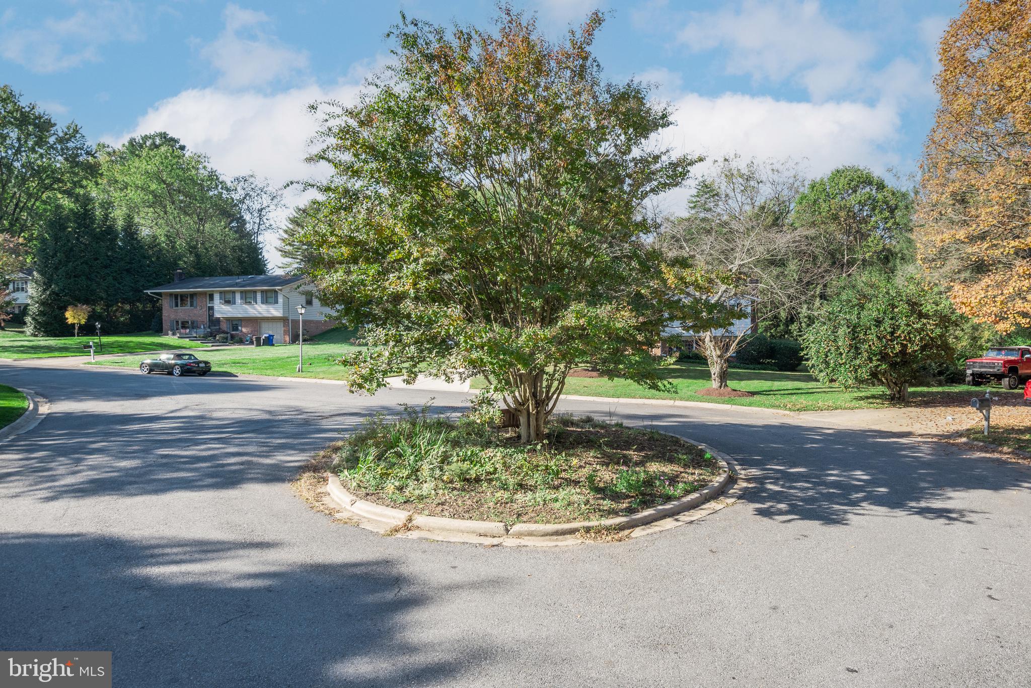 ROBERTS GLEN - Residential