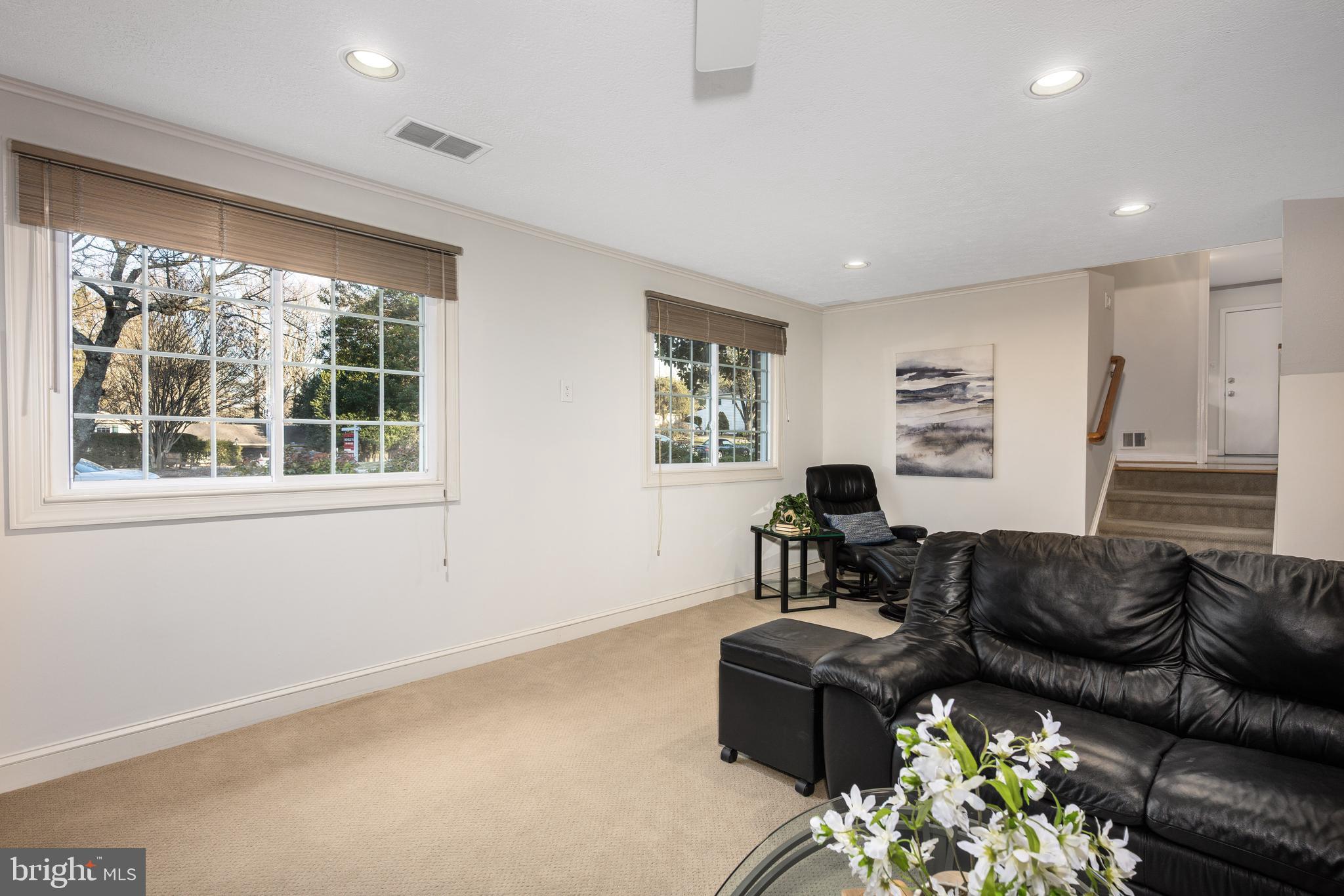 ROBERTS GLEN - Residential