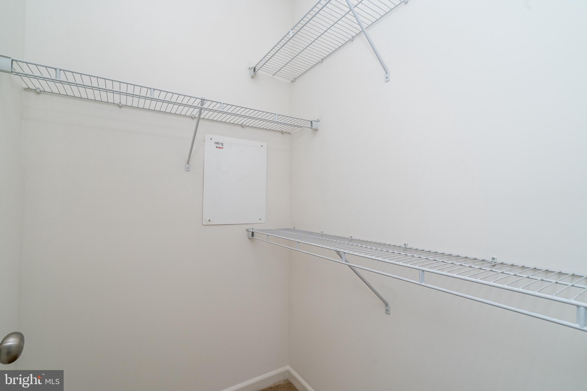 ELKRIDGE CROSSING - Residential