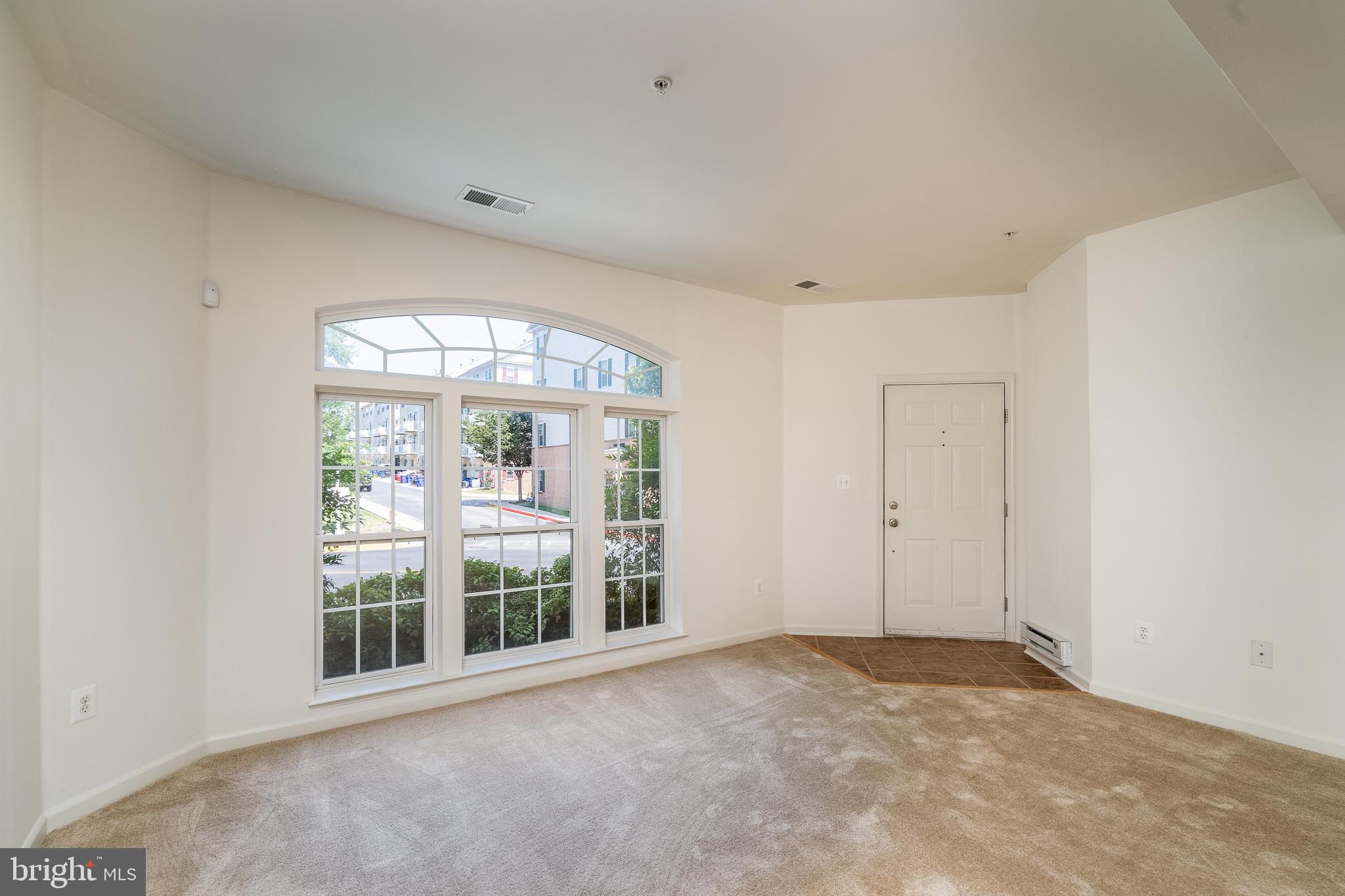 ELKRIDGE CROSSING - Residential