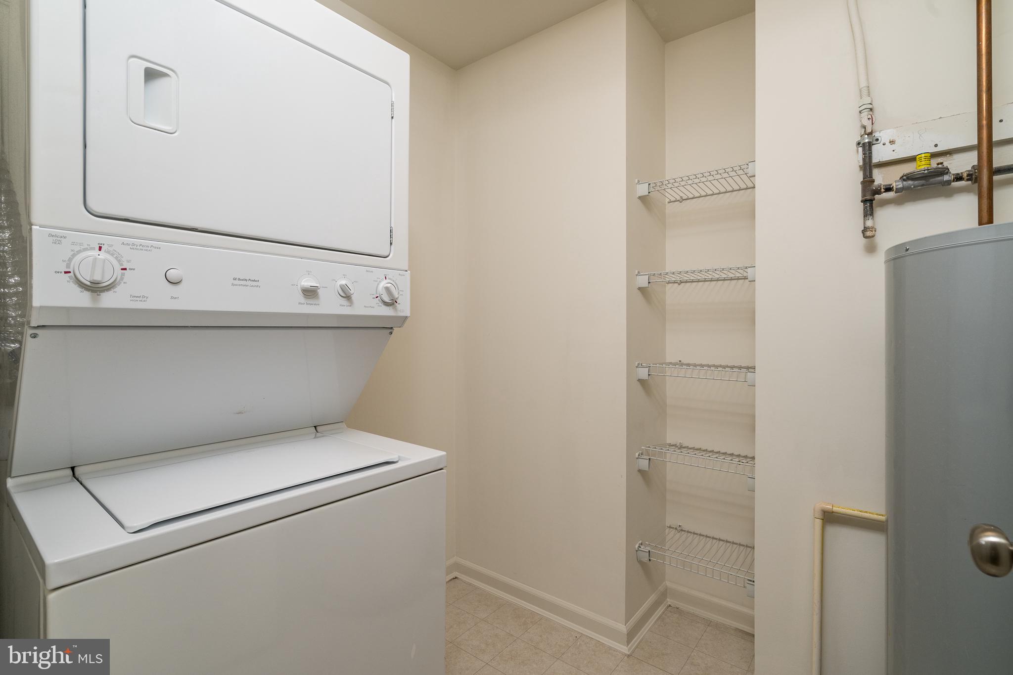 ELKRIDGE CROSSING - Residential