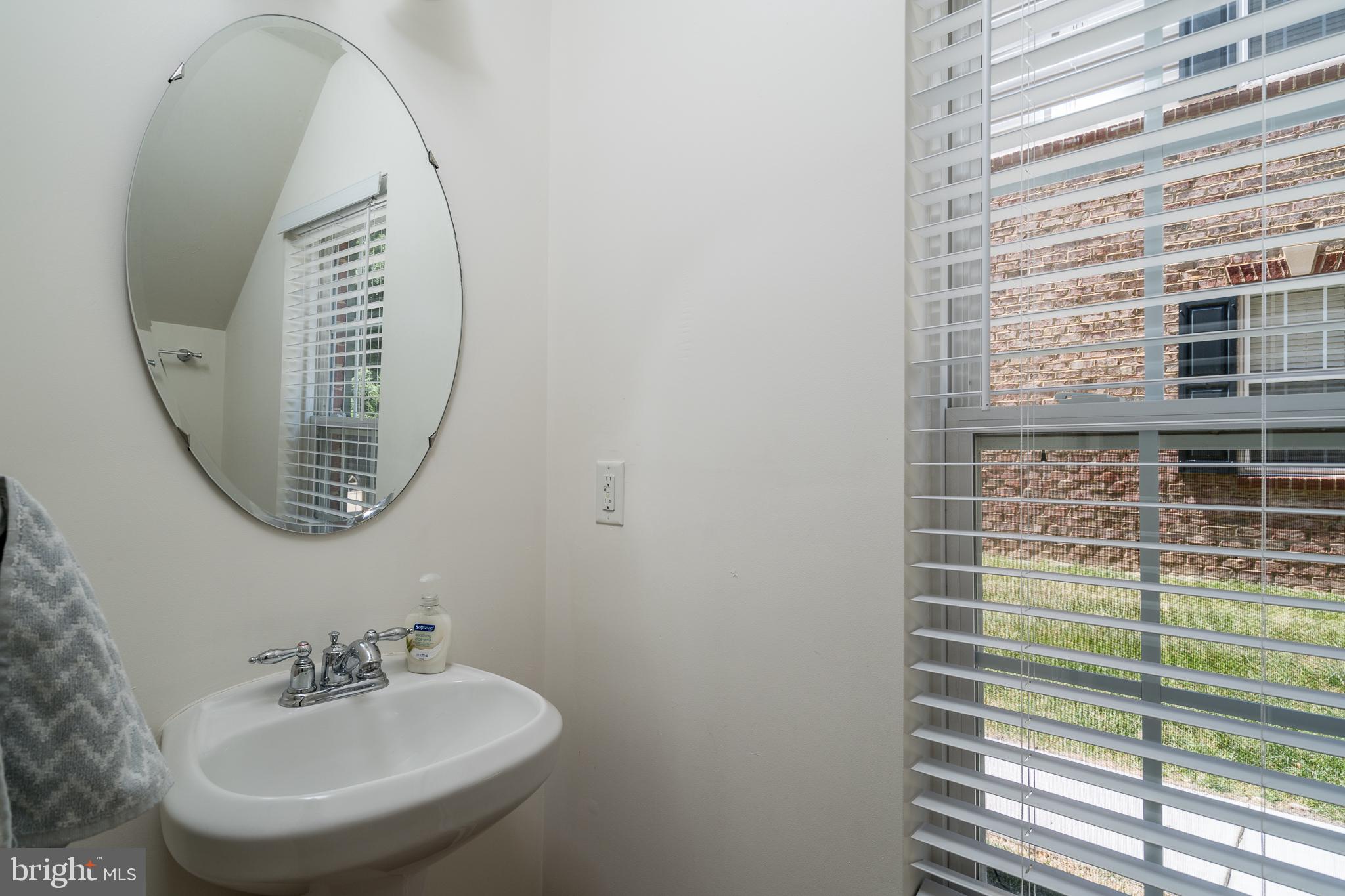 ELKRIDGE CROSSING - Residential