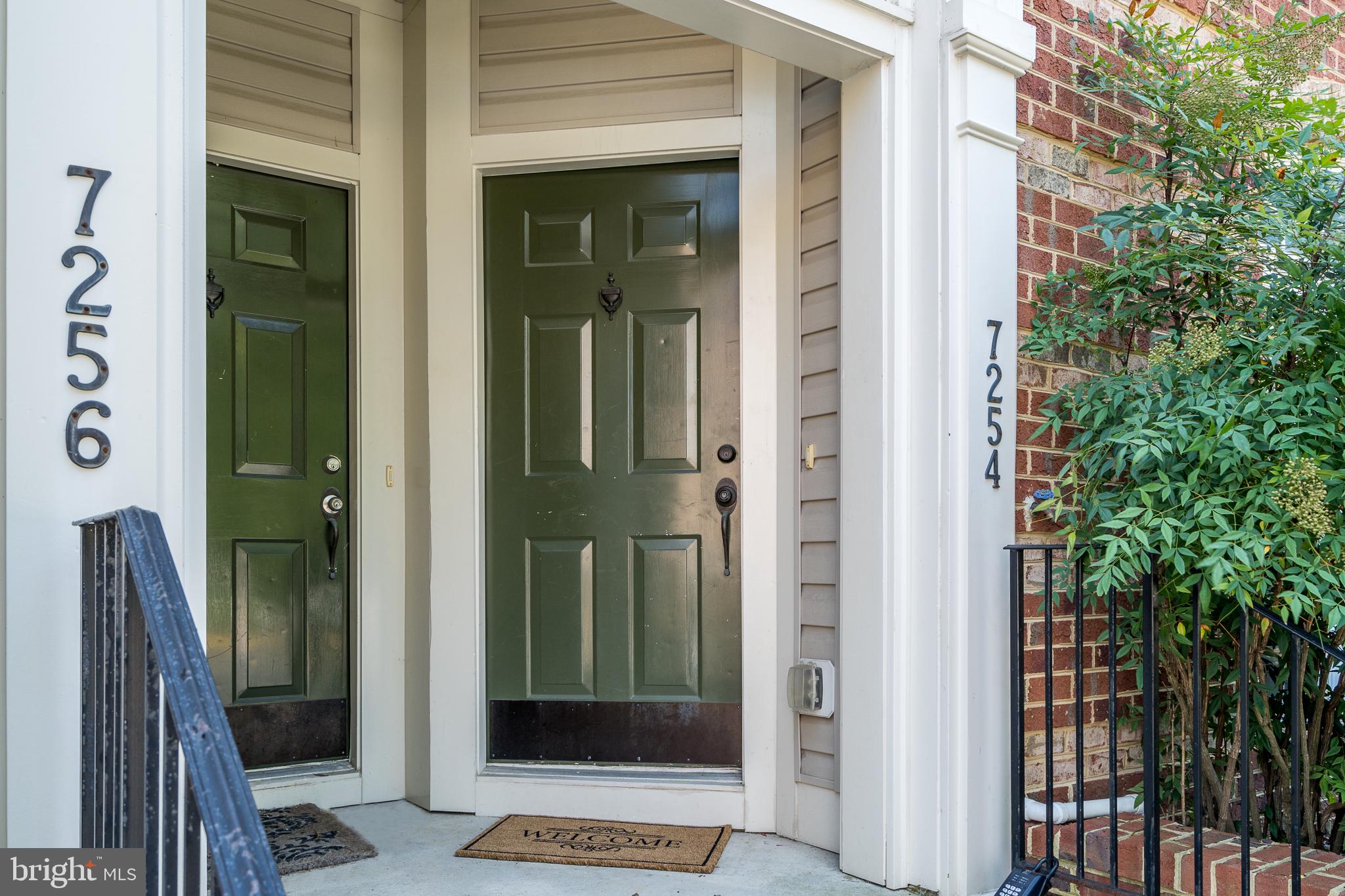 ELKRIDGE CROSSING - Residential