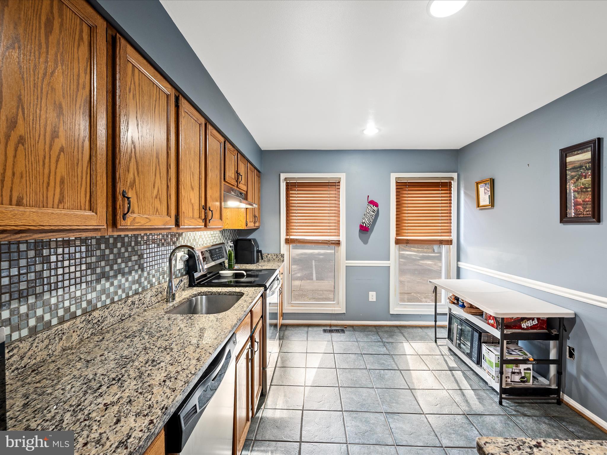 POINT OF WOODS - Residential