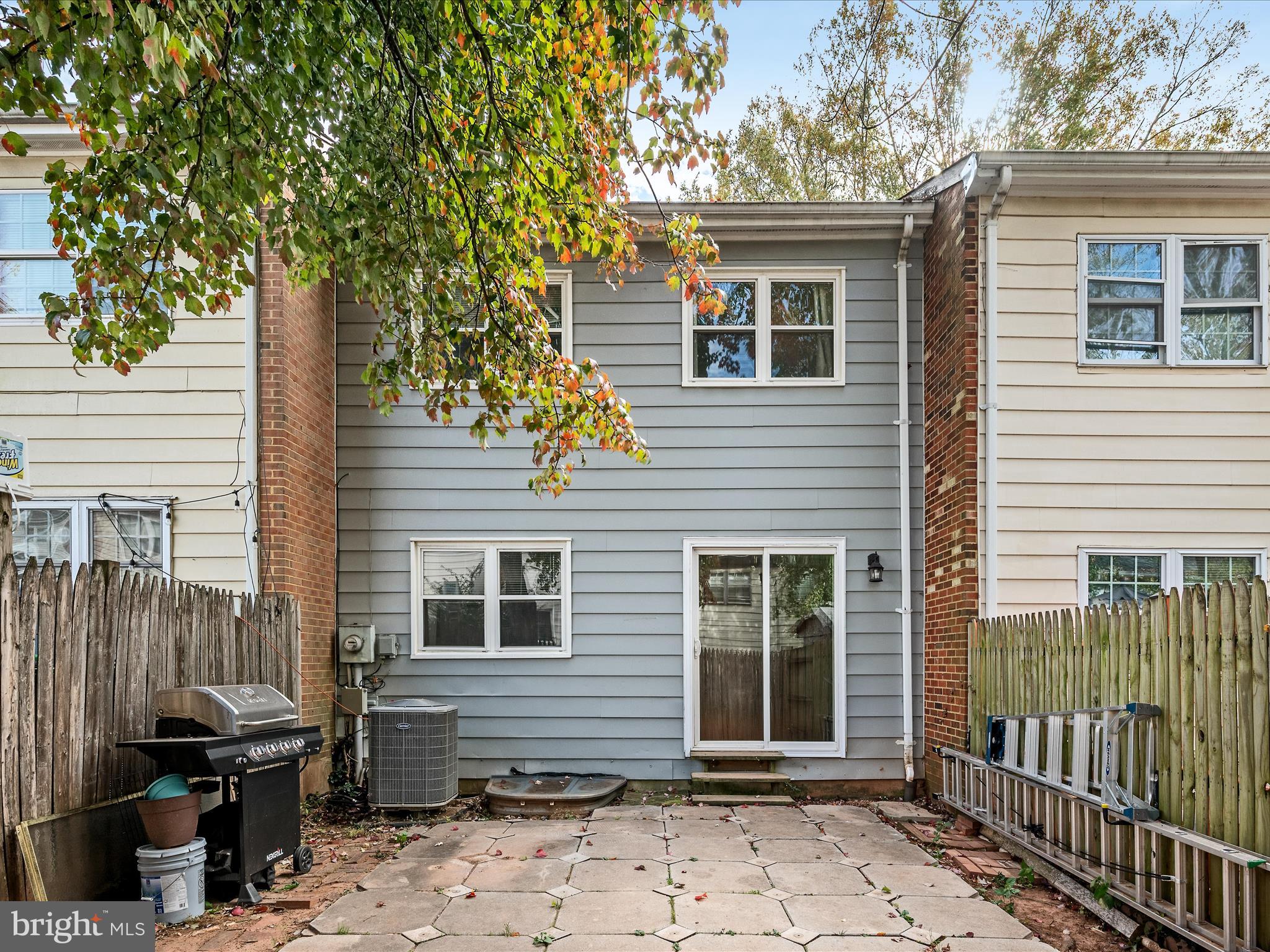 POINT OF WOODS - Residential