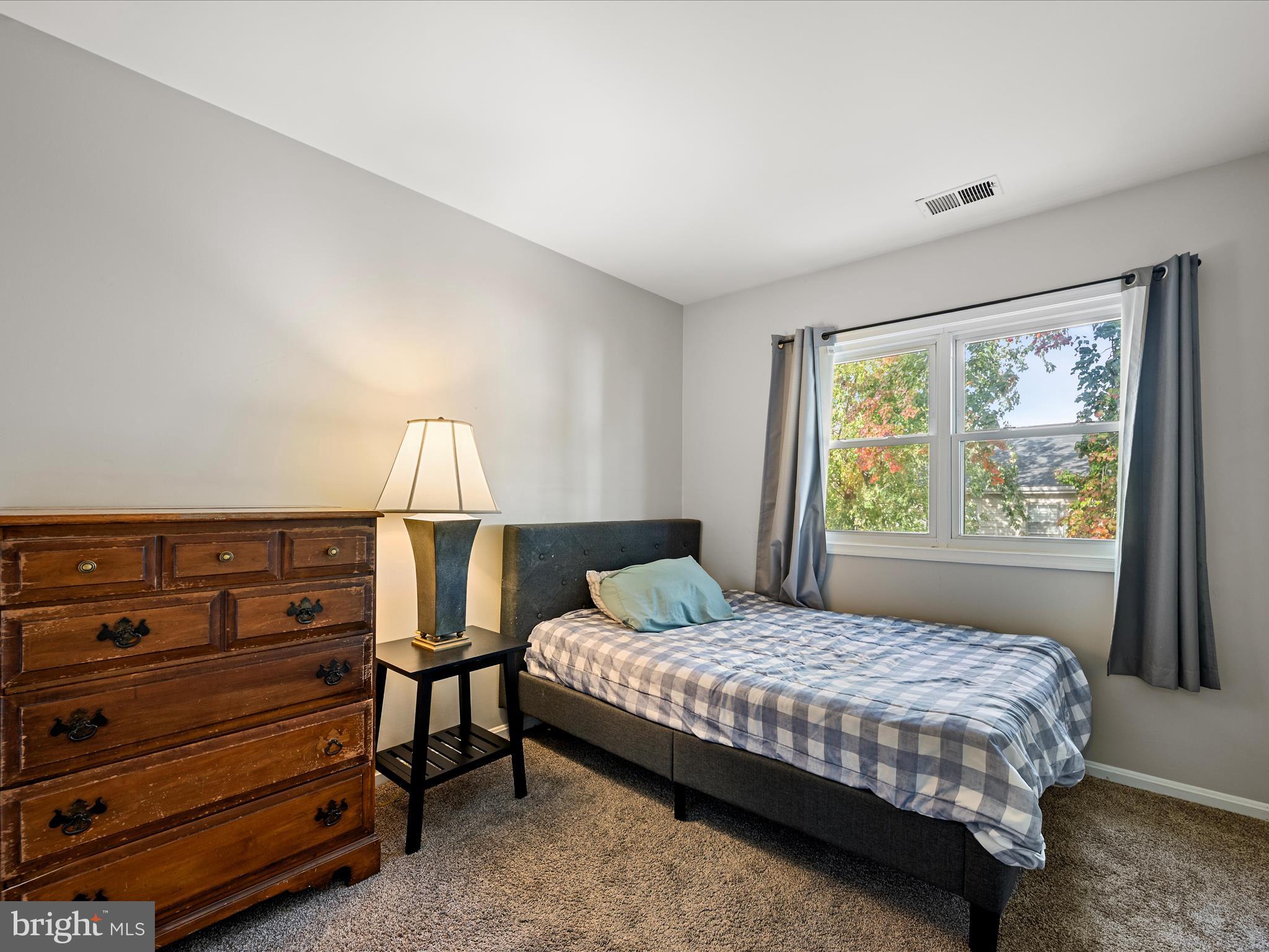 POINT OF WOODS - Residential