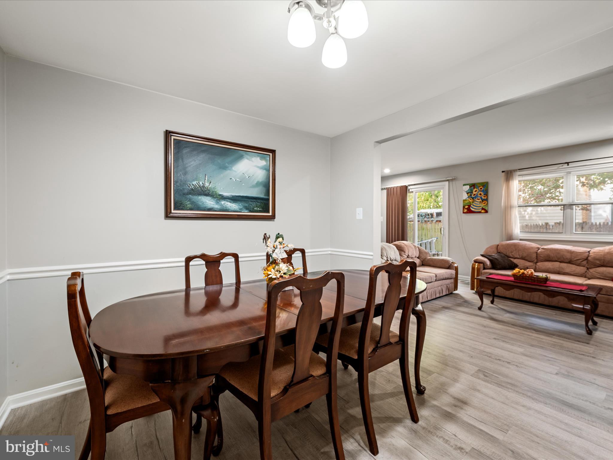 POINT OF WOODS - Residential