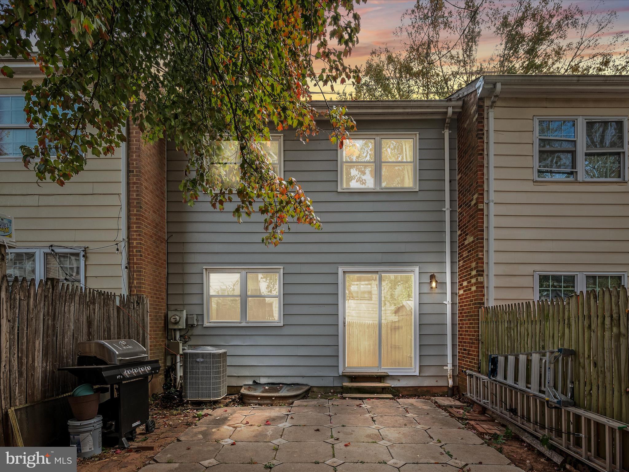 POINT OF WOODS - Residential