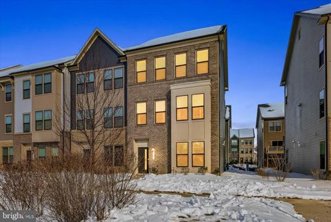 219 OAKPINE DRIVE LAUREL MD 20724