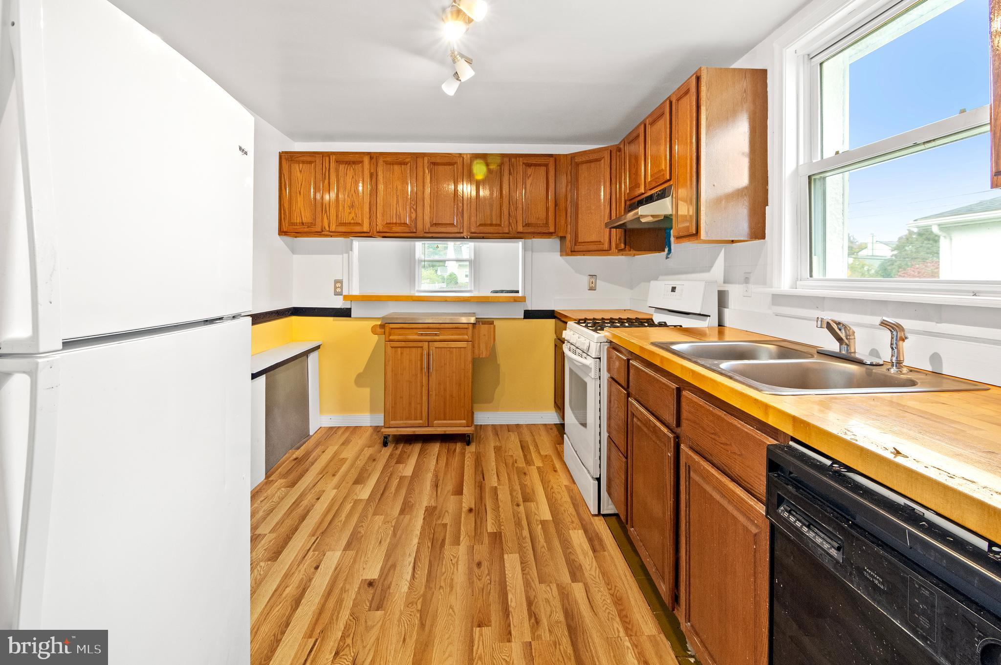 GOSHEN - Residential